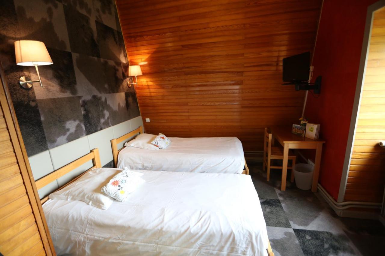Gite-Hotel Le P'Tit Cham Mont-Dore Kültér fotó